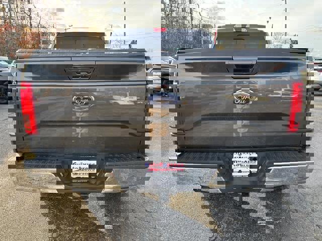 Used 2016 Ford F150 Lariat image 6