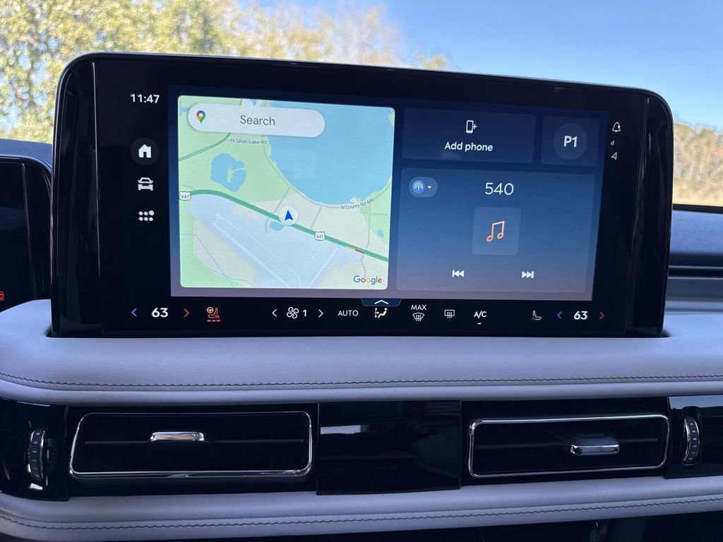 New 2026 Lincoln Aviator 2WD w/ Jet Appearance Package image 24