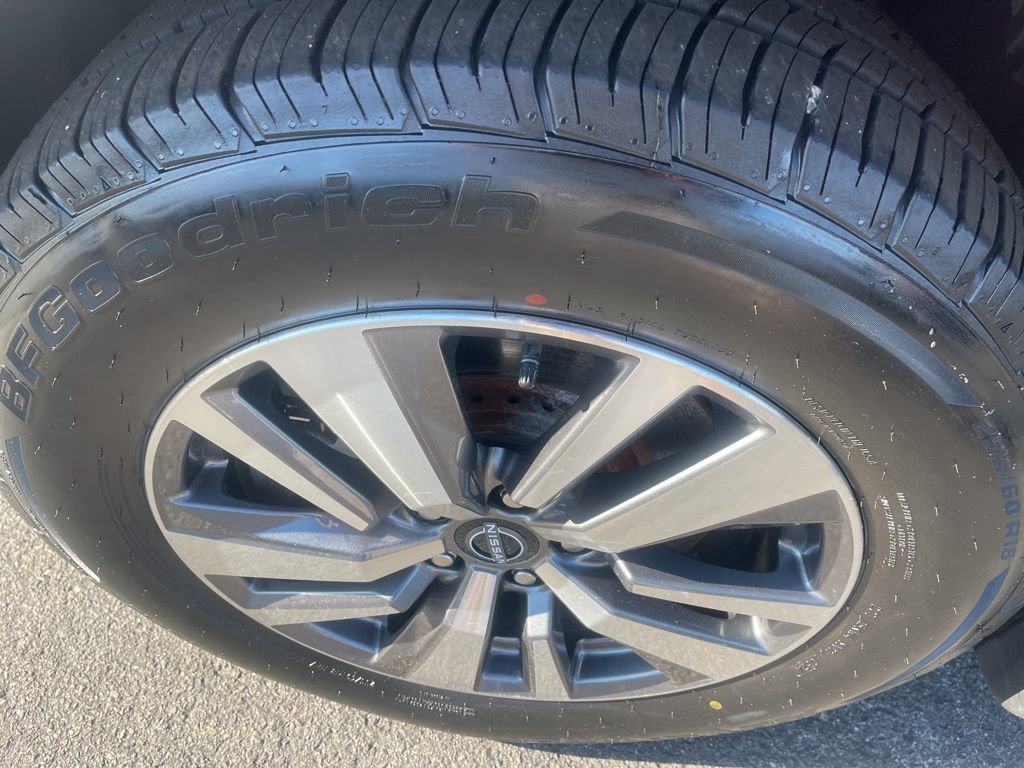 Certified 2023 Nissan Pathfinder SL AWD/4WD image 12