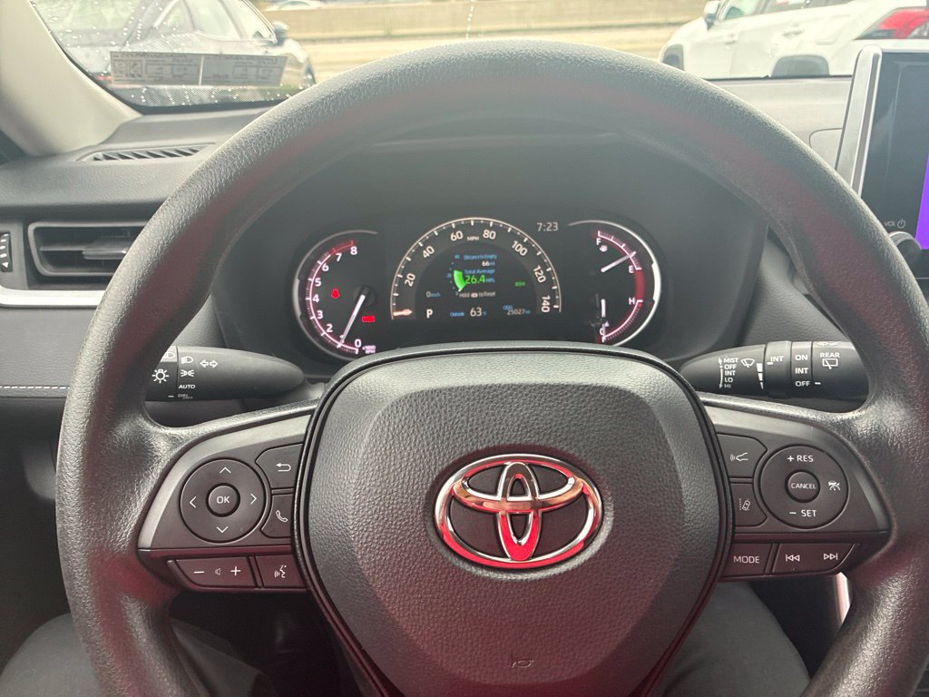 Certified 2024 Toyota RAV4 XLE AWD/4WD image 28