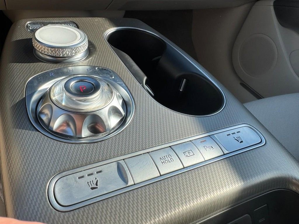 Certified 2025 Genesis GV60 Advanced image 22