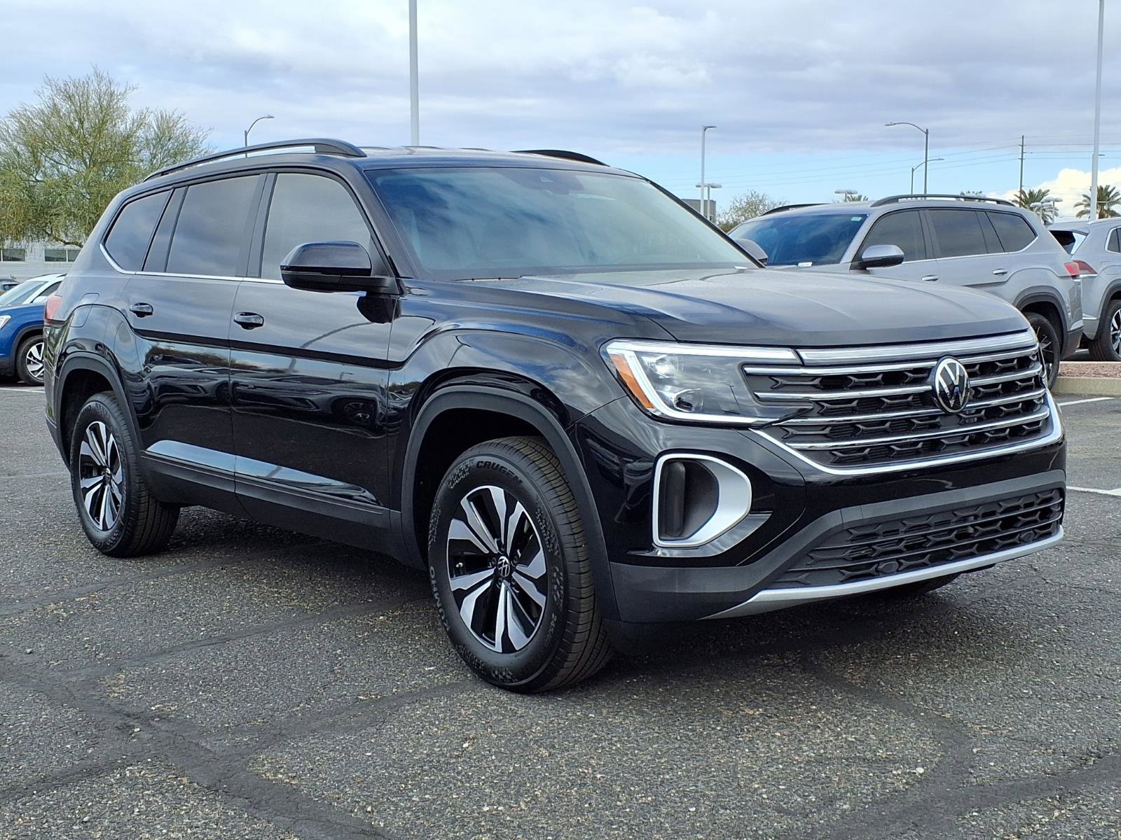 New 2026 Volkswagen Atlas SE image 1