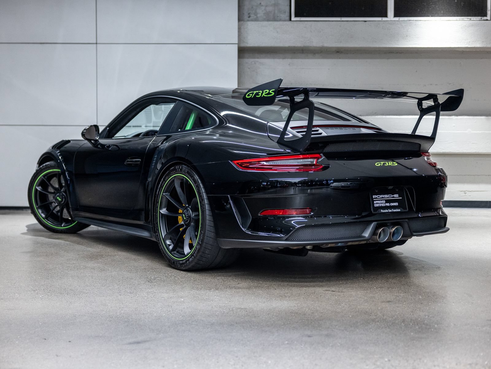 Certified 2019 Porsche 911 GT3 RS RWD image 3