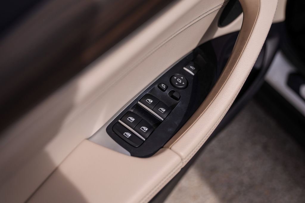 Used 2019 BMW X3 xDrive30i w/ Executive Package image 25