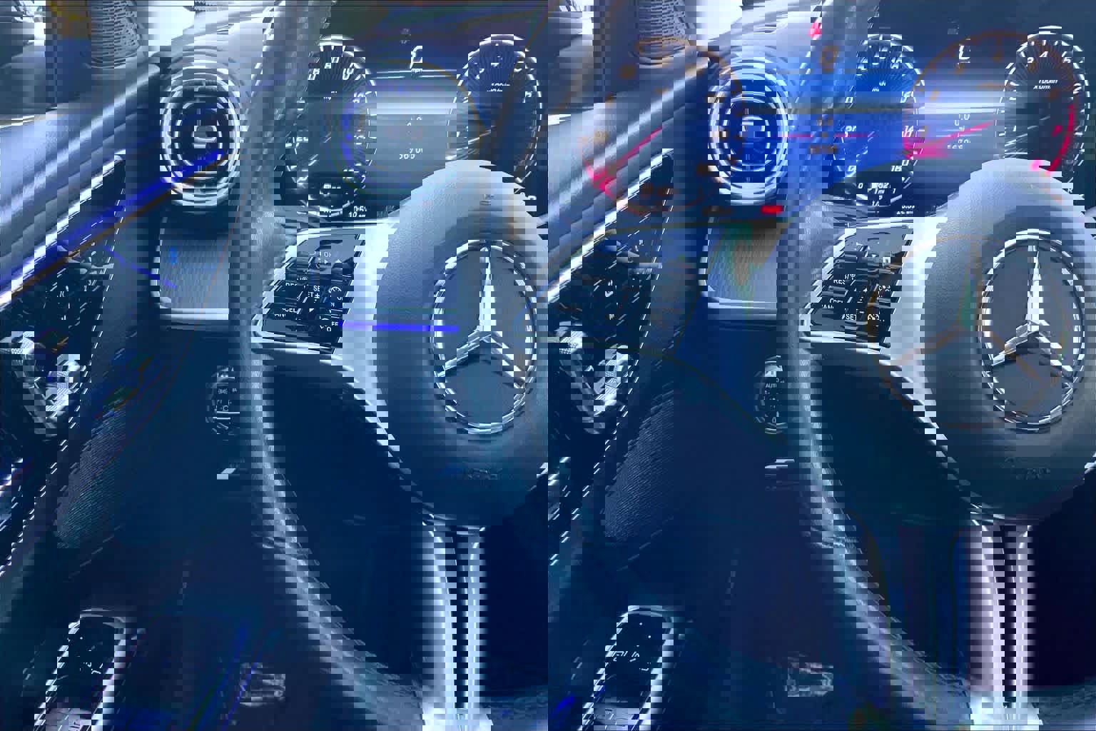 Used 2022 Mercedes-Benz C 300 4MATIC Sedan image 21