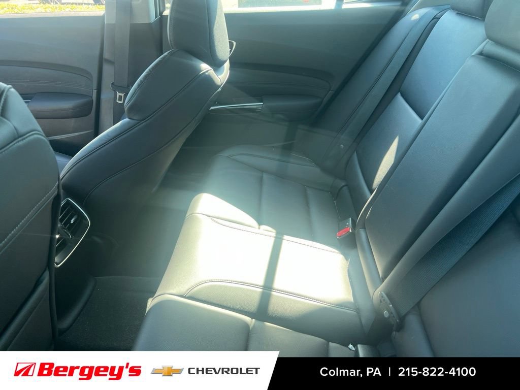 Used 2020 Acura TLX FWD image 9