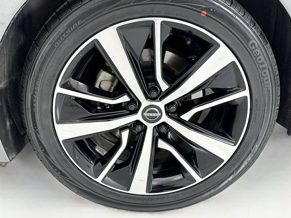 Used 2023 Nissan Maxima SV w/ Floor Mat Group FWD image 30