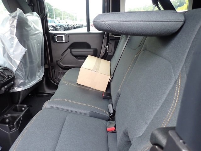 New 2025 Jeep Wrangler Sport S image 13