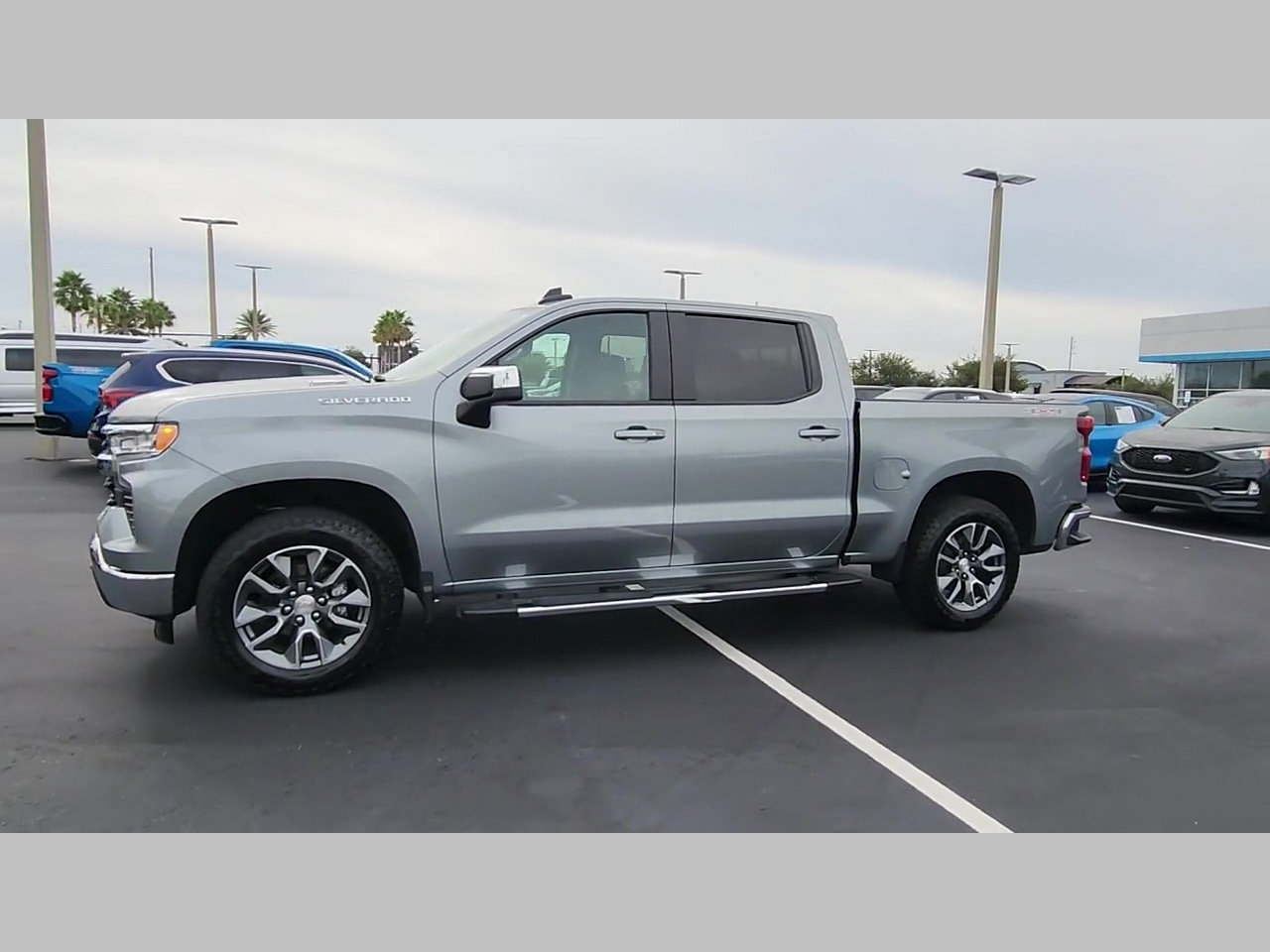 New 2025 Chevrolet Silverado 1500 LT w/ All Star Edition Plus AWD/4WD image 17