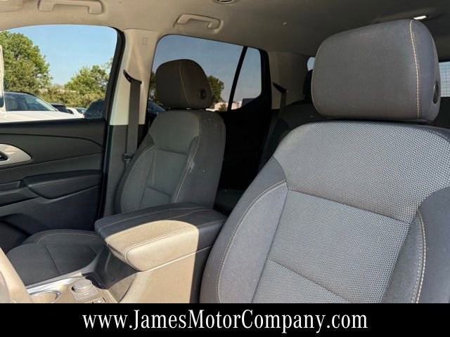 Used 2020 Chevrolet Traverse LS FWD image 11