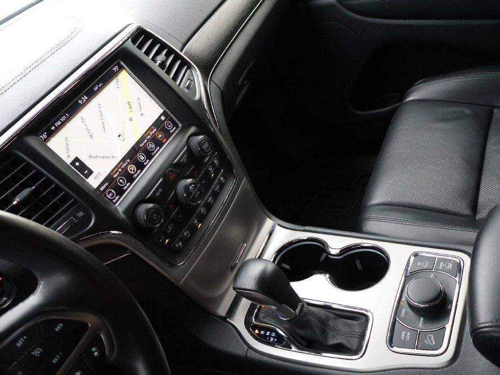 Used 2018 Jeep Grand Cherokee High Altitude AWD/4WD image 19