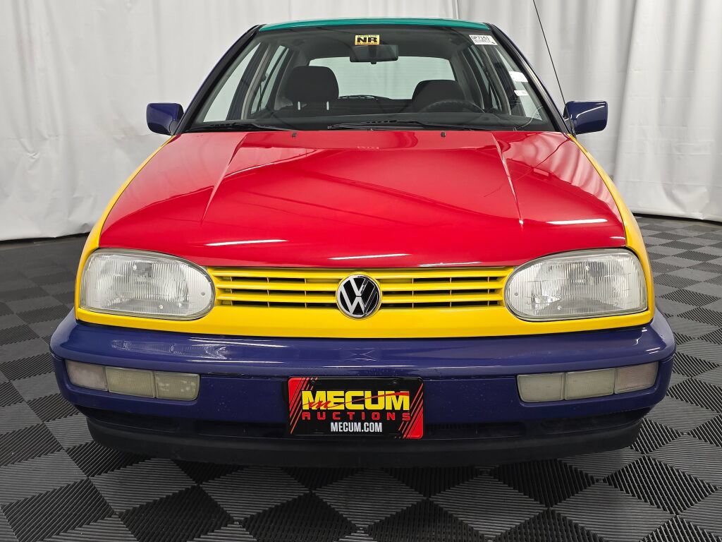 Used 1996 Volkswagen Golf GL FWD image 2