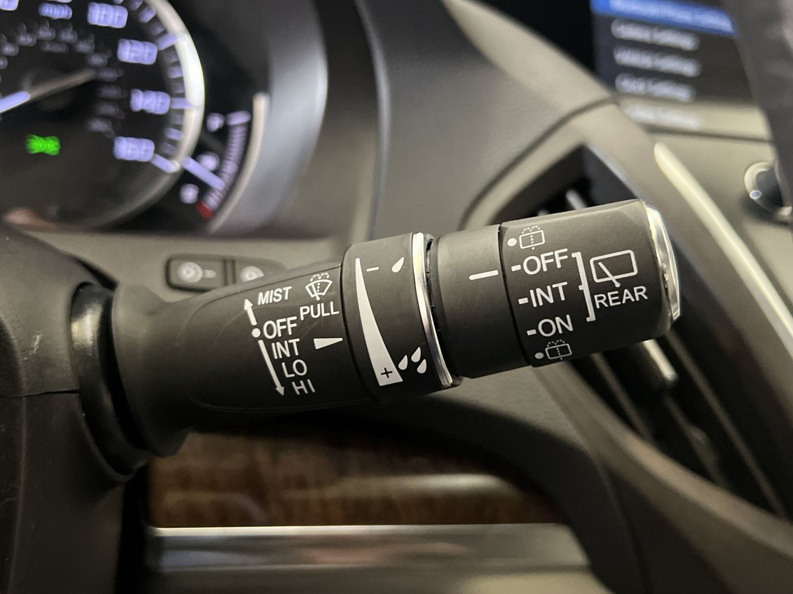 Used 2019 Acura MDX SH-AWD image 36