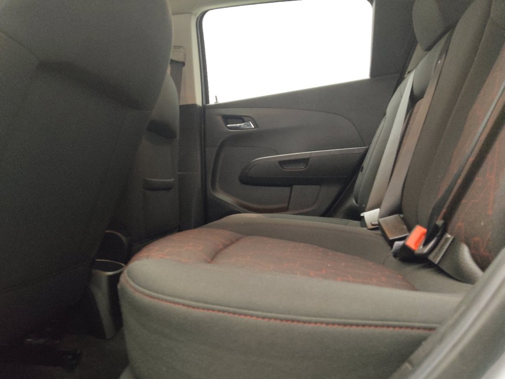 Used 2018 Chevrolet Sonic LT FWD image 18