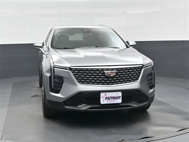 Used 2024 Cadillac XT4 Premium Luxury image 10