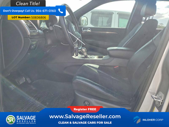 Used 2018 Jeep Grand Cherokee Altitude AWD/4WD image 9