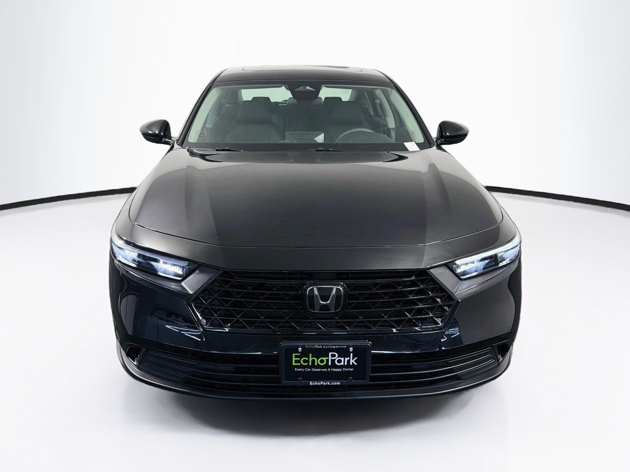 Used 2025 Honda Accord SE image 2
