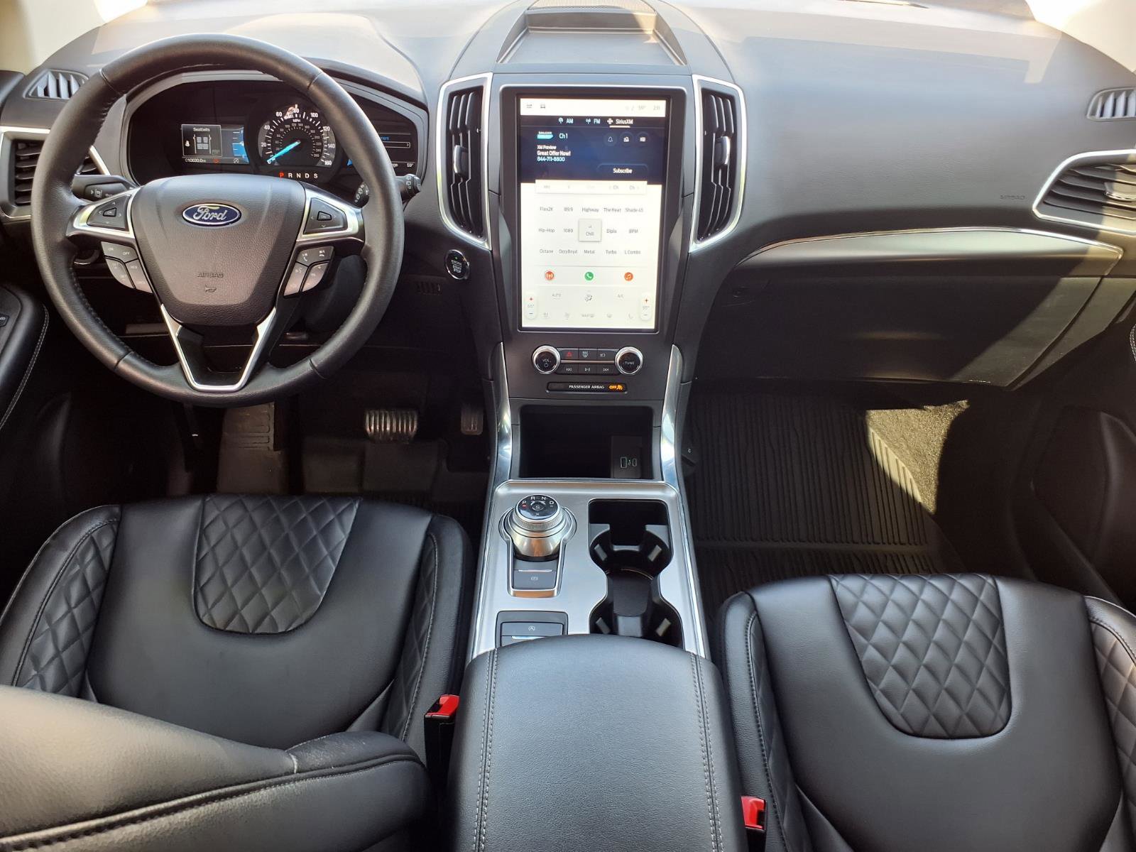 Used 2024 Ford Edge Titanium image 9