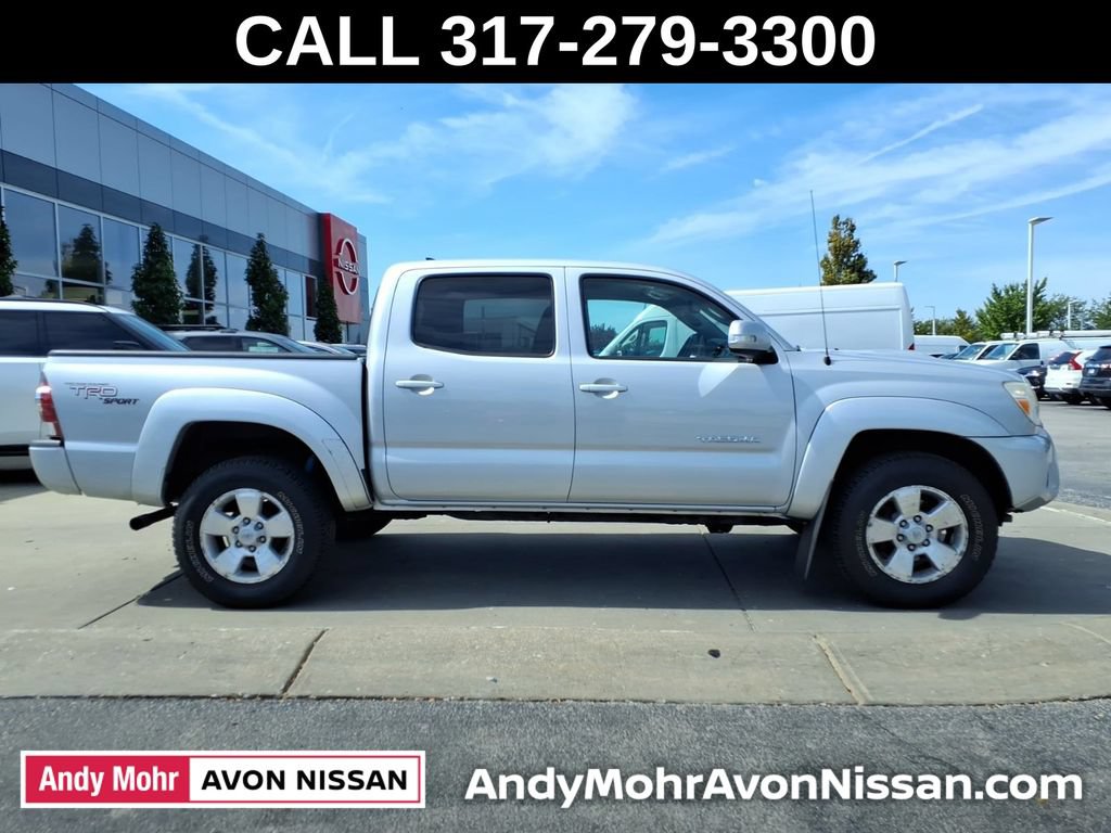 Used 2012 Toyota Tacoma 4x4 Double Cab w/ TRD Sport Pkg image 8