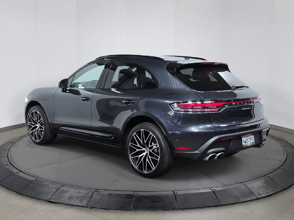 Certified 2026 Porsche Macan S AWD/4WD image 3