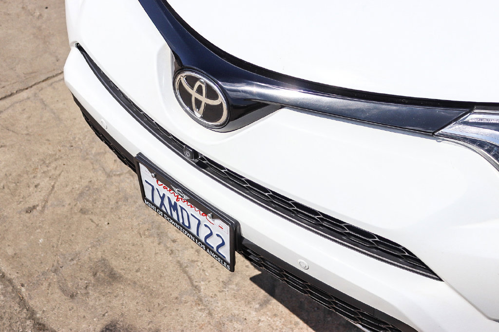 Used 2017 Toyota RAV4 SE w/ Advanced Technology Package FWD image 10