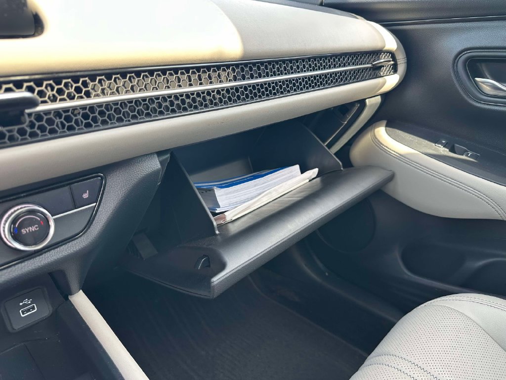 Certified 2024 Honda HR-V EX-L image 16