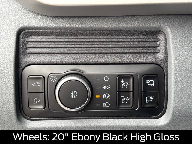 New 2026 Ford F250 XLT w/ XLT Premium Package image 42