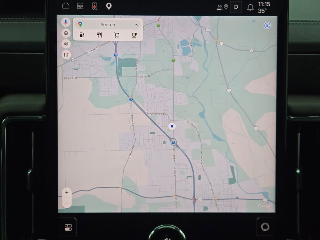 Used 2025 GMC Yukon Denali Ultimate w/ LPO, Floor Liner Package image 7