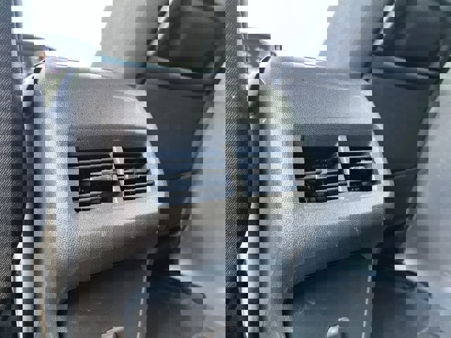 Used 2022 GMC Terrain SLE w/ Driver Convenience Package image 22