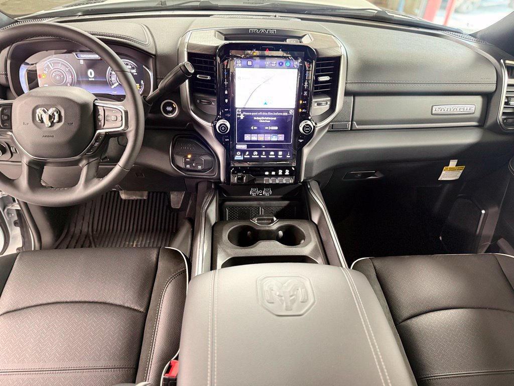 New 2027 RAM 2500 Laramie AWD/4WD image 2
