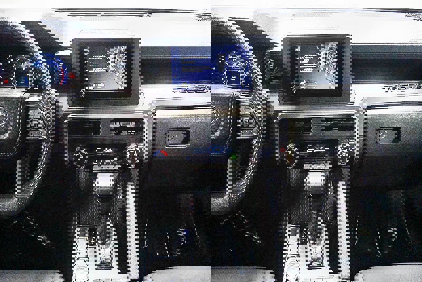 Certified 2025 Toyota Tacoma SR5 image 15