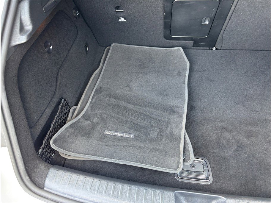 Used 2019 Mercedes-Benz GLA 250 GLA 250 Sport Utility 4D image 45