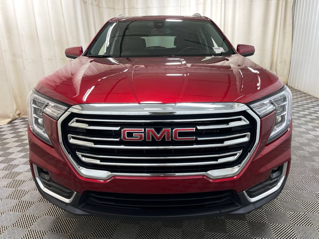 Certified 2024 GMC Terrain SLT w/ Infotainment Package II AWD/4WD image 17