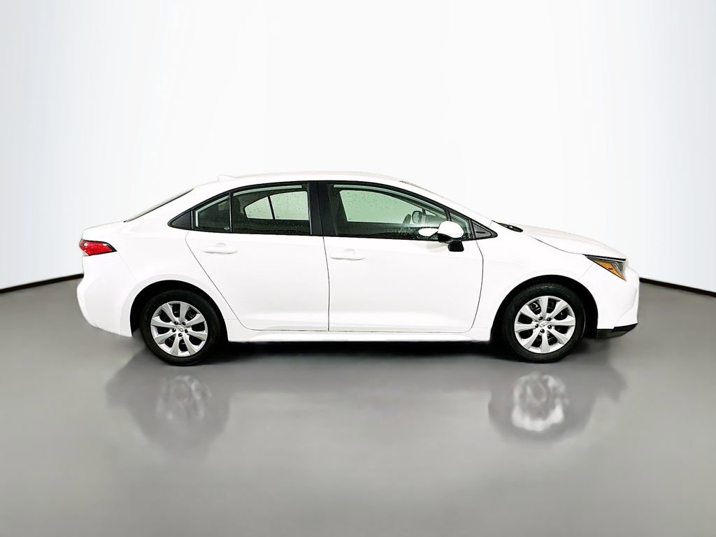 Certified 2024 Toyota Corolla LE FWD image 4