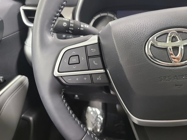 Certified 2026 Toyota Highlander XLE AWD/4WD image 30