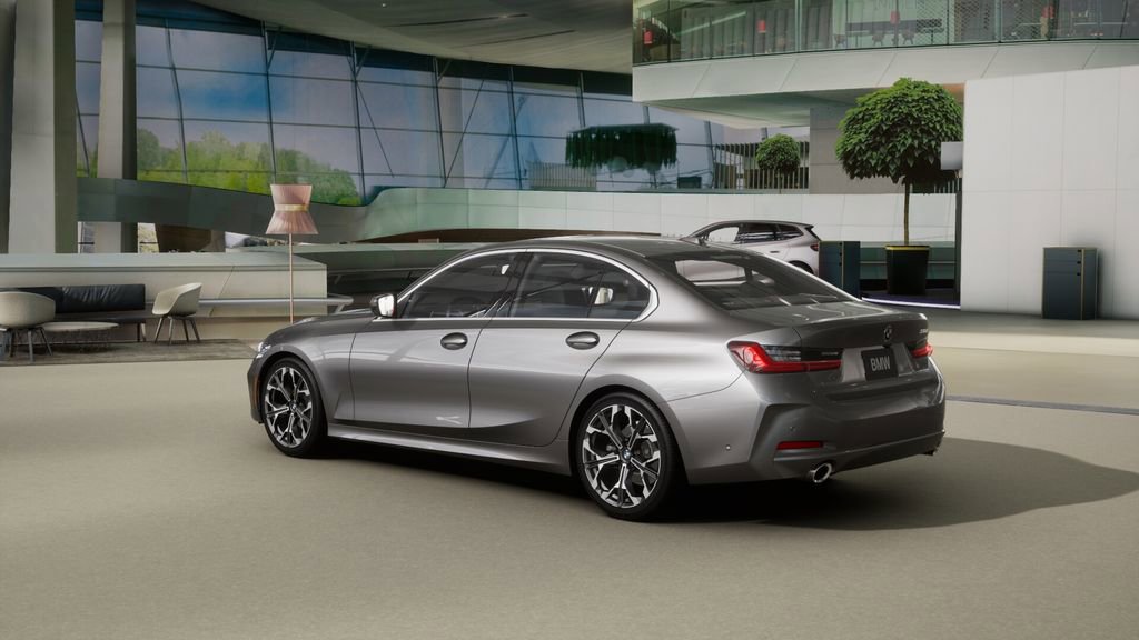 Used 2026 BMW 330i Sedan w/ Premium Package image 28