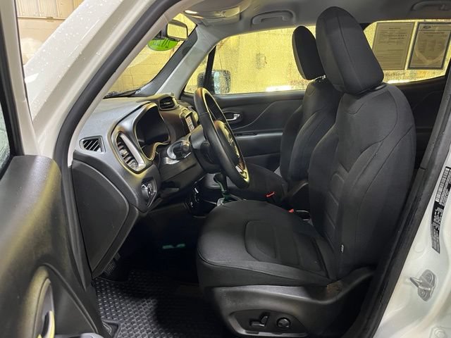 Used 2022 Jeep Renegade Latitude w/ Convenience Group AWD/4WD image 15