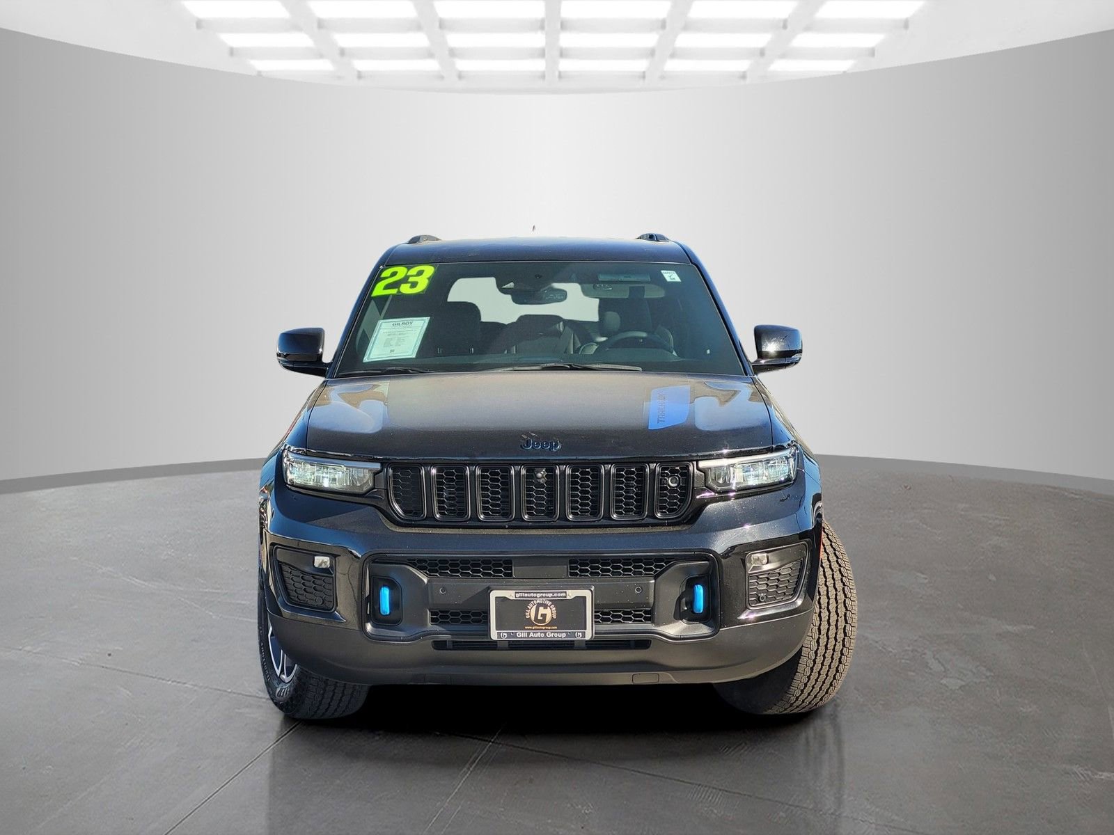 Used 2023 Jeep Grand Cherokee Trailhawk w/ Advanced Protech Group II image 2