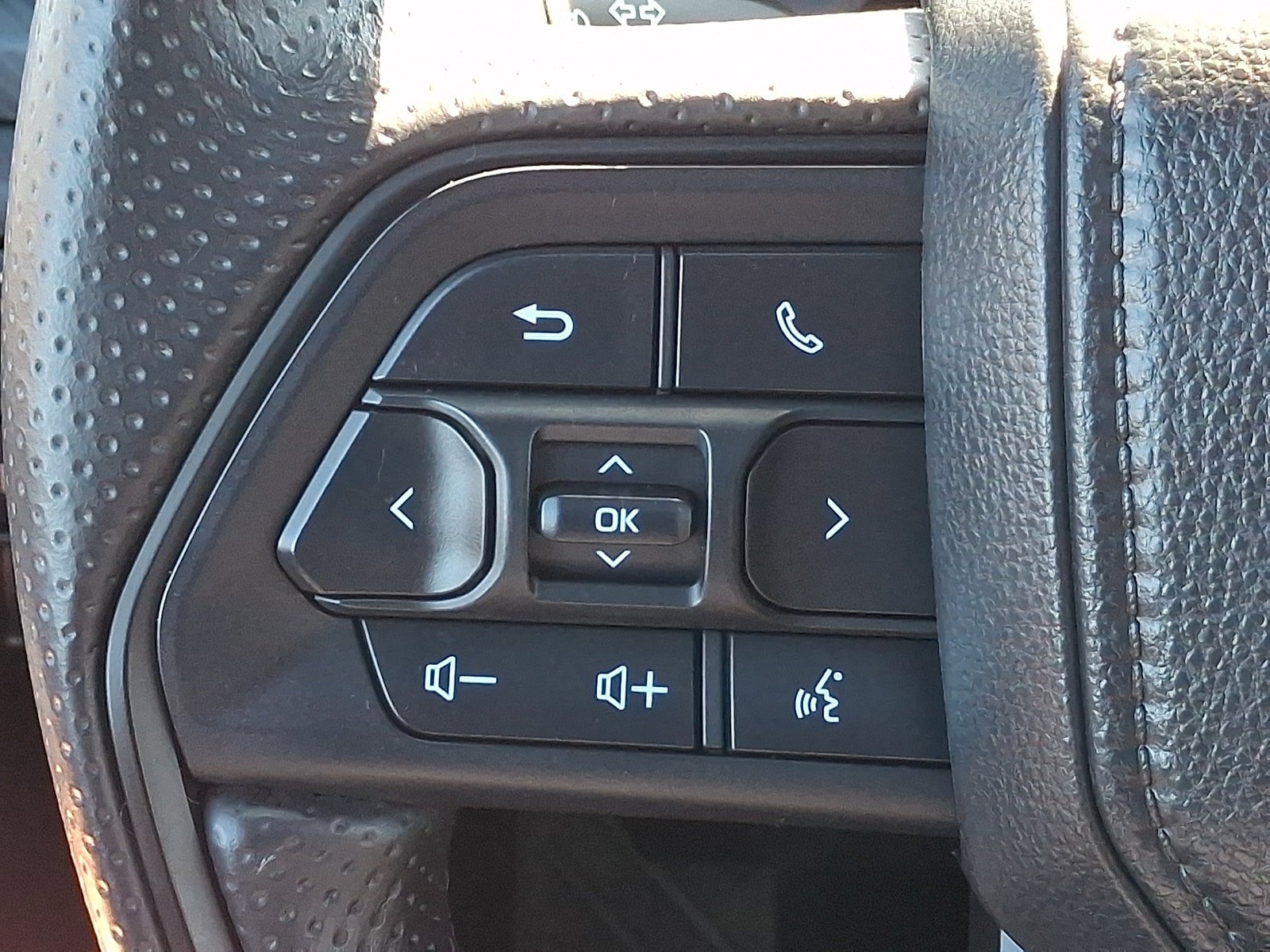 Certified 2025 Toyota 4Runner TRD Pro AWD/4WD image 21