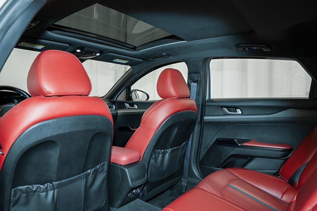 Used 2022 Kia K5 GT-Line w/ GT-Line Awd Premium Package image 10