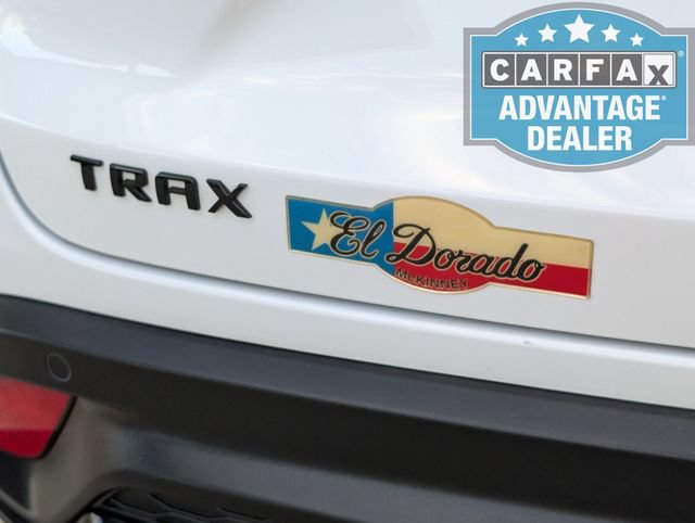 Used 2025 Chevrolet Trax RS w/ Sunroof Package FWD image 33