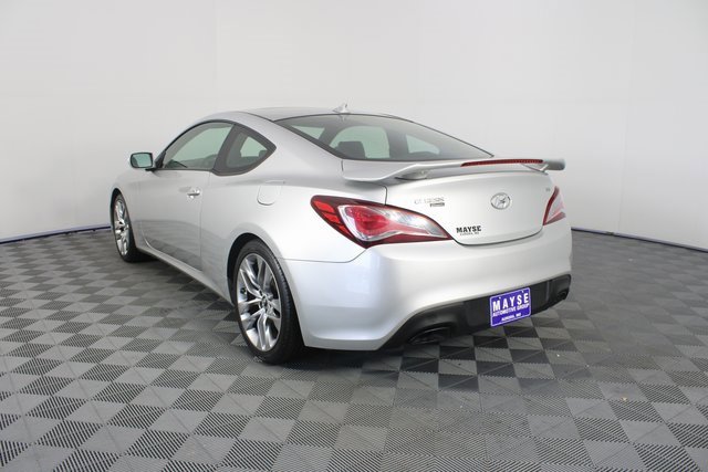 Used 2013 Hyundai Genesis 3.8 image 21