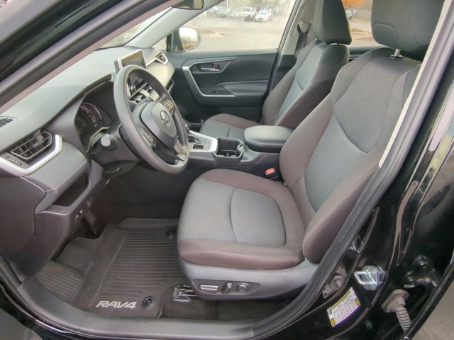 Certified 2025 Toyota RAV4 XLE image 8
