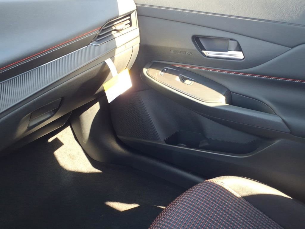 New 2026 Nissan Sentra SR image 23