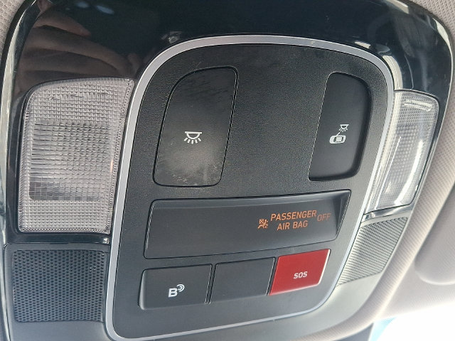 Used 2025 Hyundai Sonata SEL FWD image 27