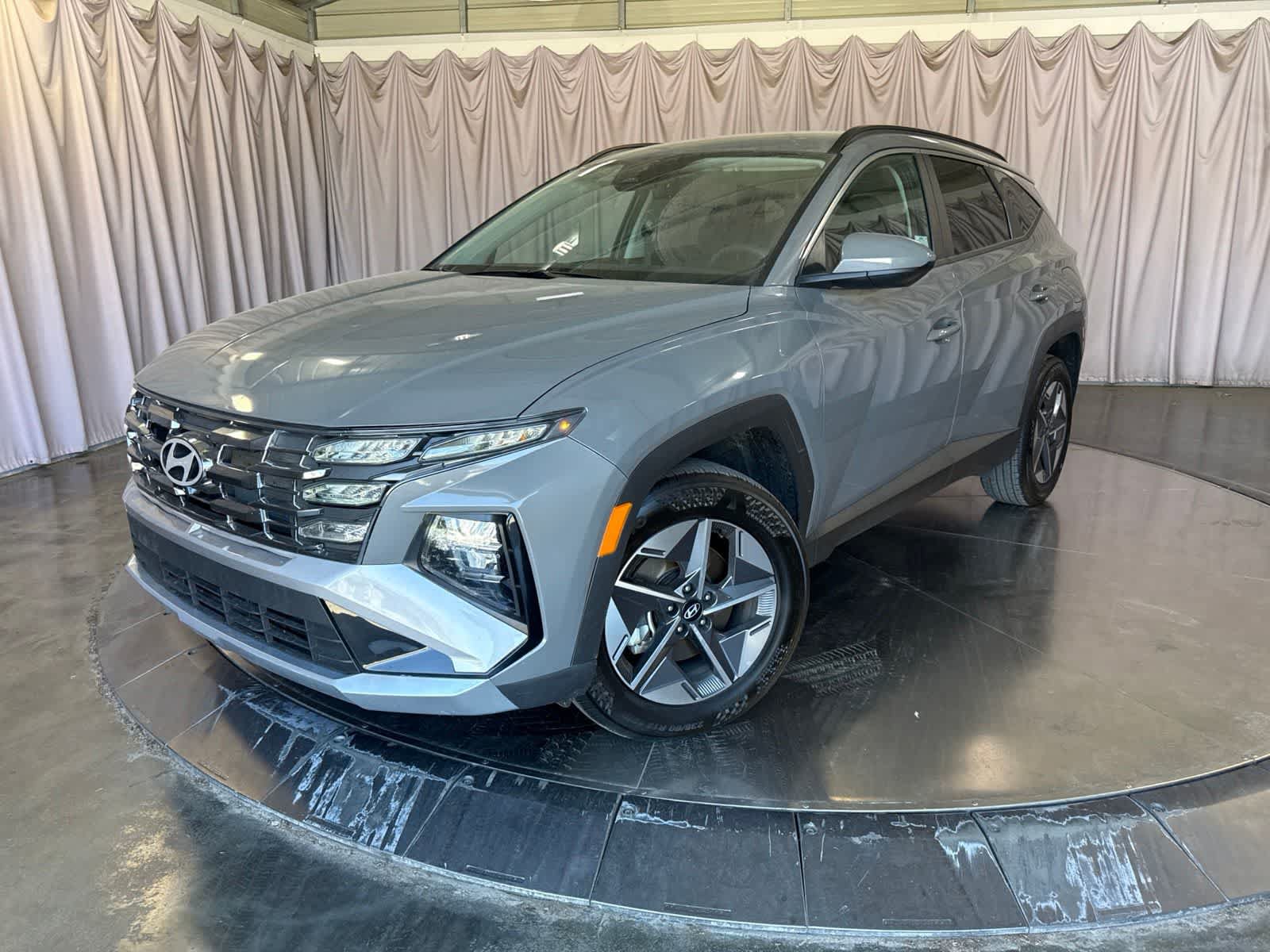 Used 2026 Hyundai Tucson SEL AWD/4WD image 1