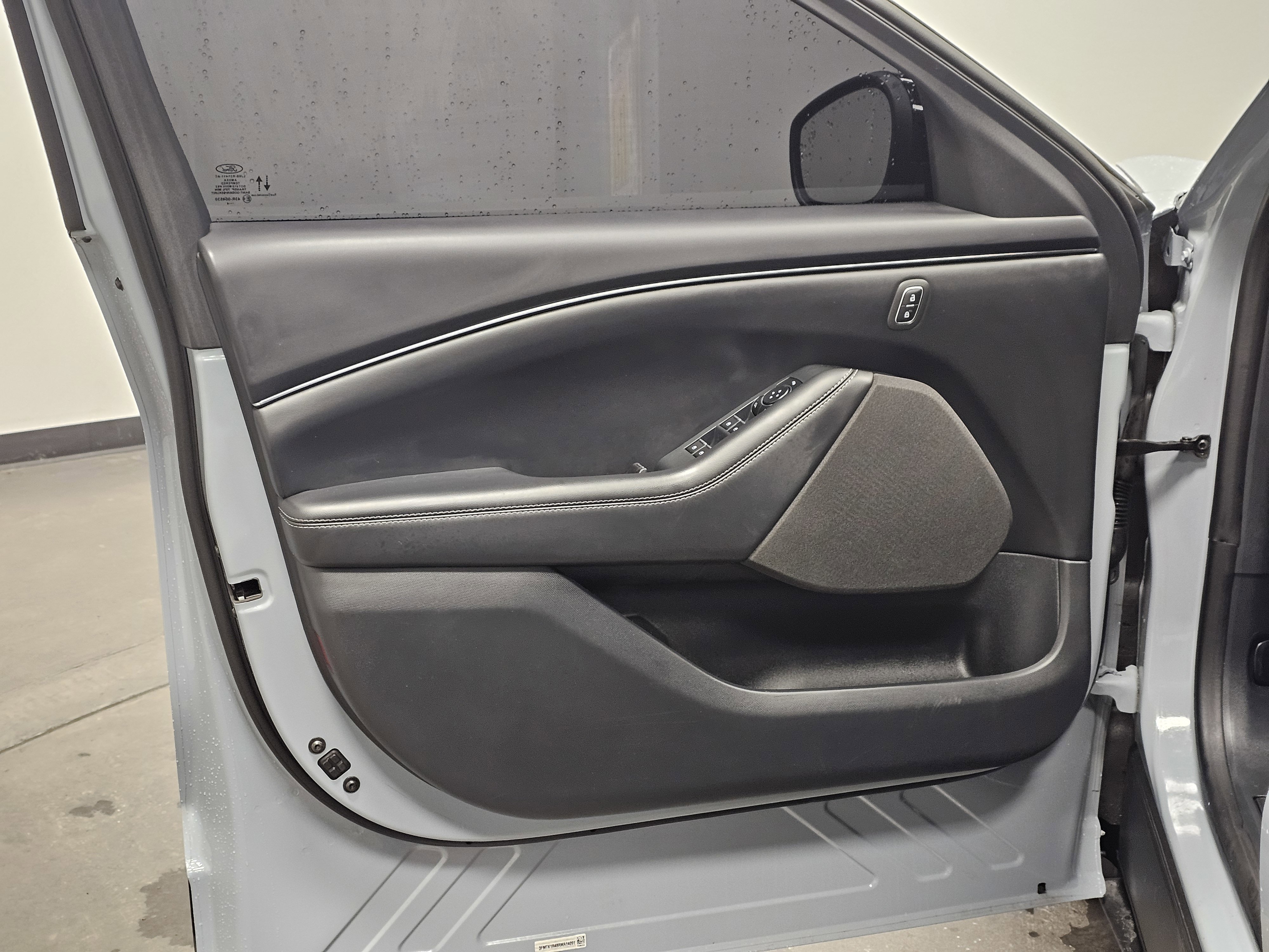 Used 2024 Ford Mustang Mach-E Select image 16