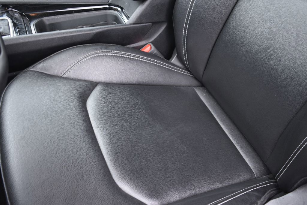 Used 2025 Jeep Compass Limited image 12