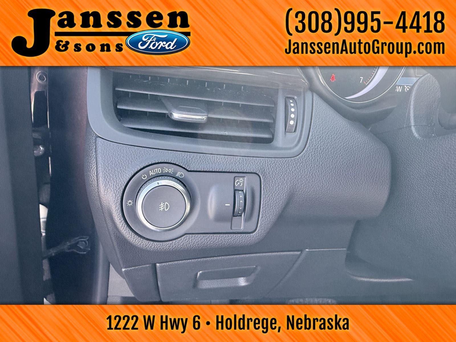 Used 2020 Buick Envision Essence AWD/4WD image 19