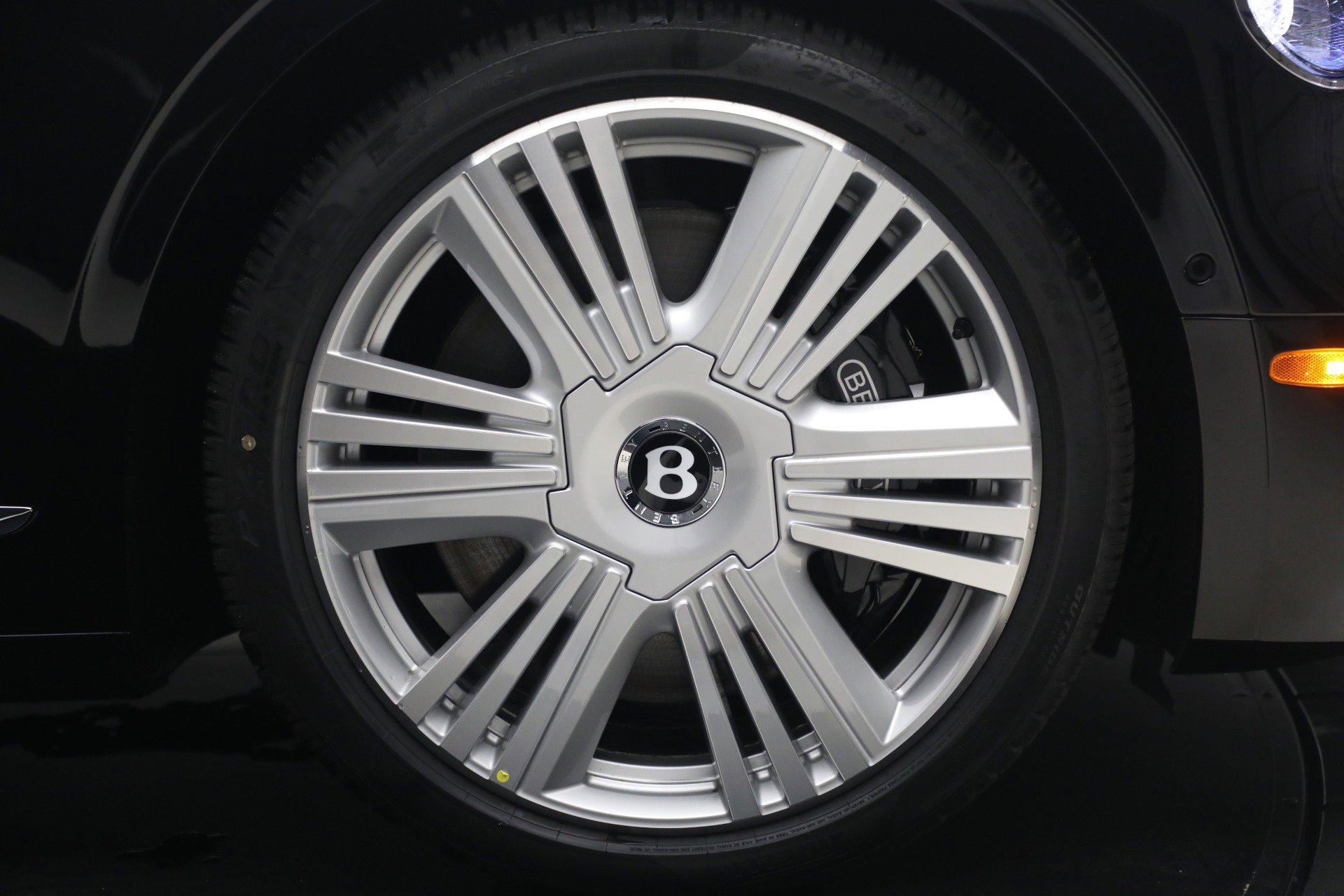 New 2026 Bentley Flying Spur Azure AWD/4WD image 17